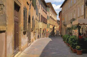 volterra tuscany street
